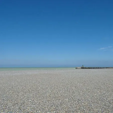 Quai Ouest, Vue Entrée Port, Stationnement Gratuit, Lits Faits Pour Votre Arrivée, Serviettes De Toilettes Fournies * Dieppe