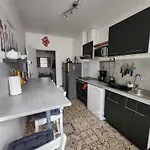 Quai Ouest, Vue Entree Port, Stationnement Gratuit, Lits Faits Pour Votre Arrivee, Serviettes De Toilettes Fournies Apartman Dieppe