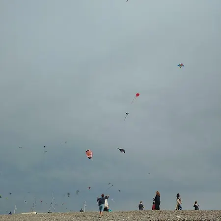 Appartement Quai Ouest, Vue Entree Port, Stationnement Gratuit, Lits Faits Pour Votre Arrivee, Serviettes De Toilettes Fournies Dieppe